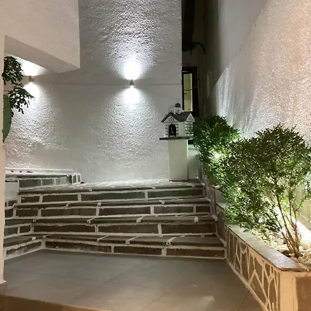 스위트 게스트하우스 4*