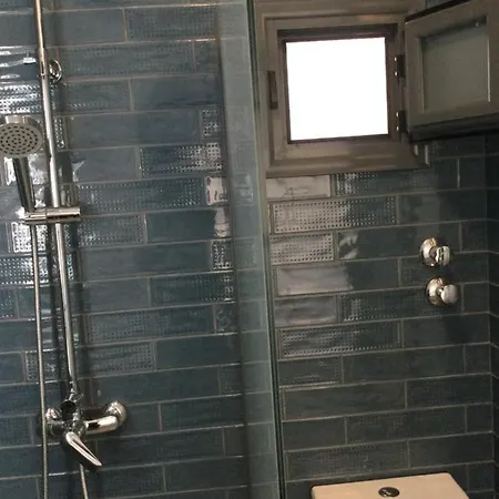 Sweet בית הארחה נאוס מרמרס