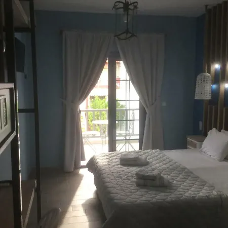 בית הארחה Sweet 4*