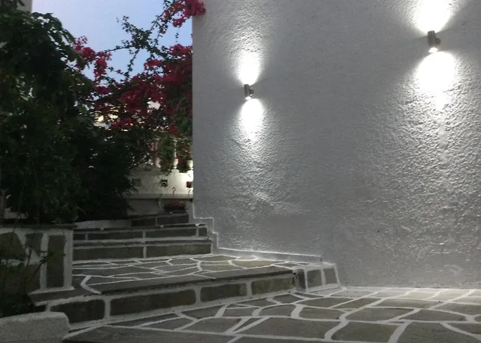 Sweet Néos Marmarás