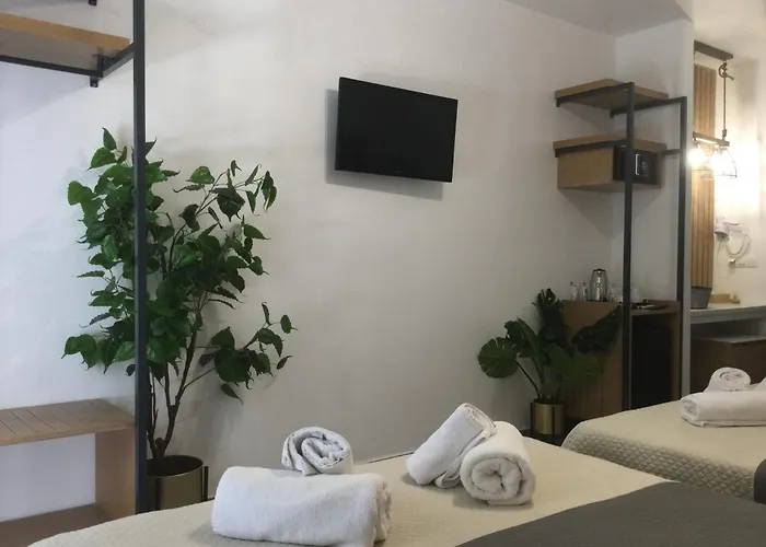 Sweet Néos Marmarás